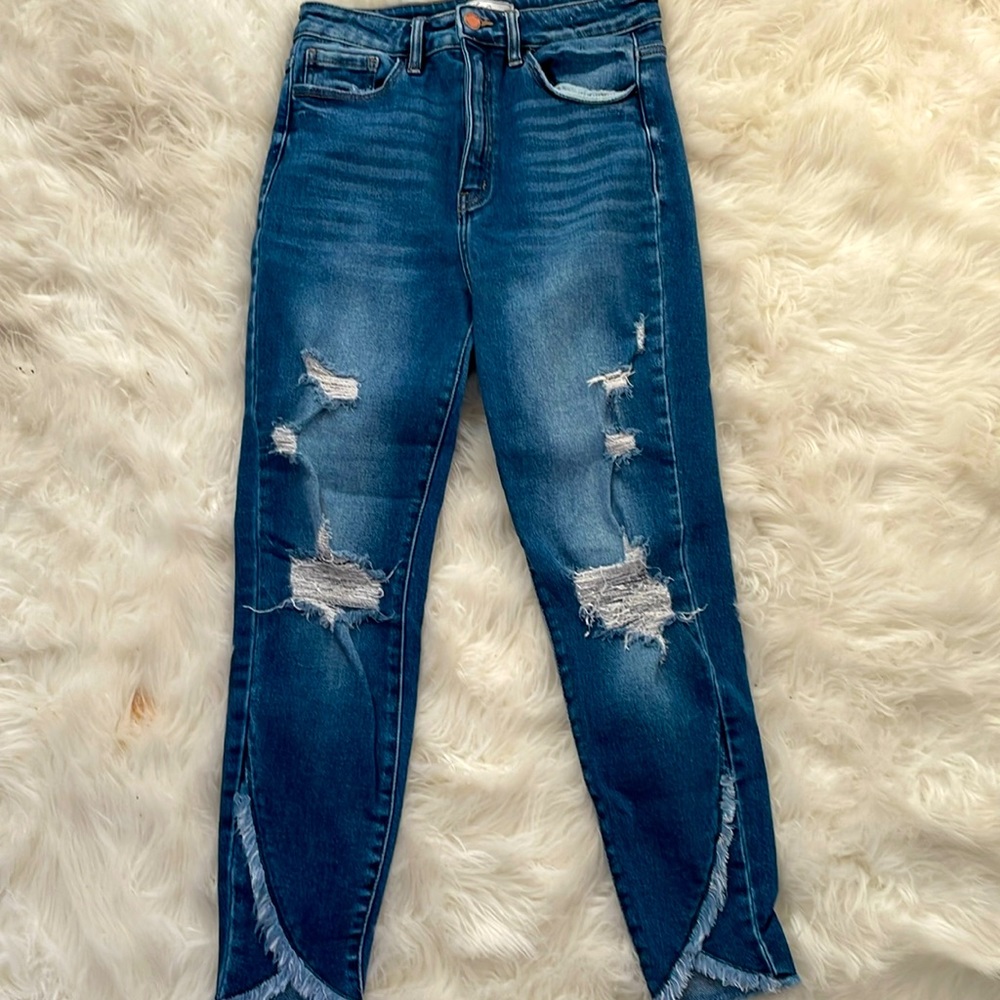 Kan Can Signature jeans.  Excellent condition